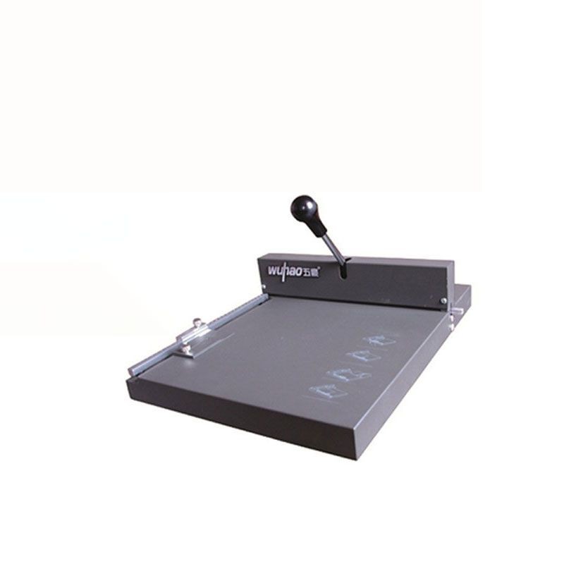 Machine de Frappe/Perforation (12A) EQU-RELL03